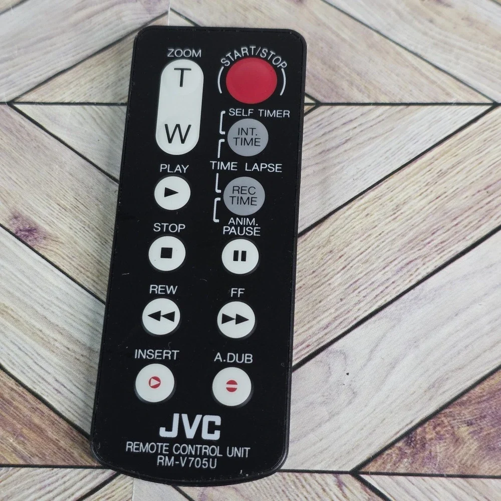 VTG 1998 JVC GR-AX930U Compact VHS Camcorder Videomovie Bundle TESTED Works